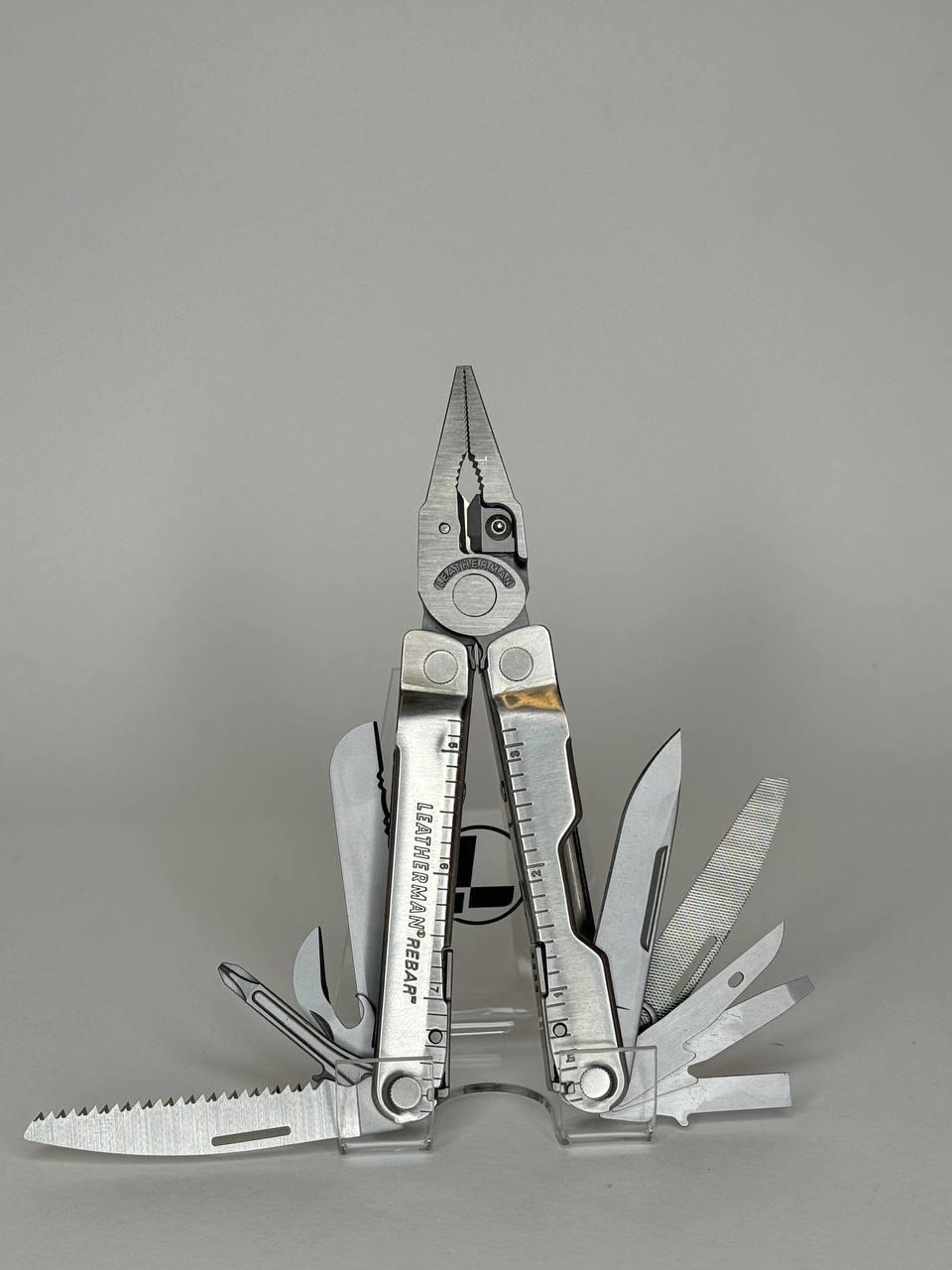Мультитул LEATHERMAN Rebar Stainless 17 инстр. 7,4/10,2 см, чехол нейлон купить